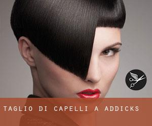 Taglio di capelli a Addicks