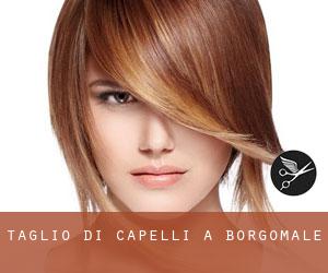 Taglio di capelli a Borgomale