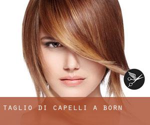 Taglio di capelli a Born